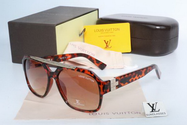 Iv Boutique Sunglasses 017